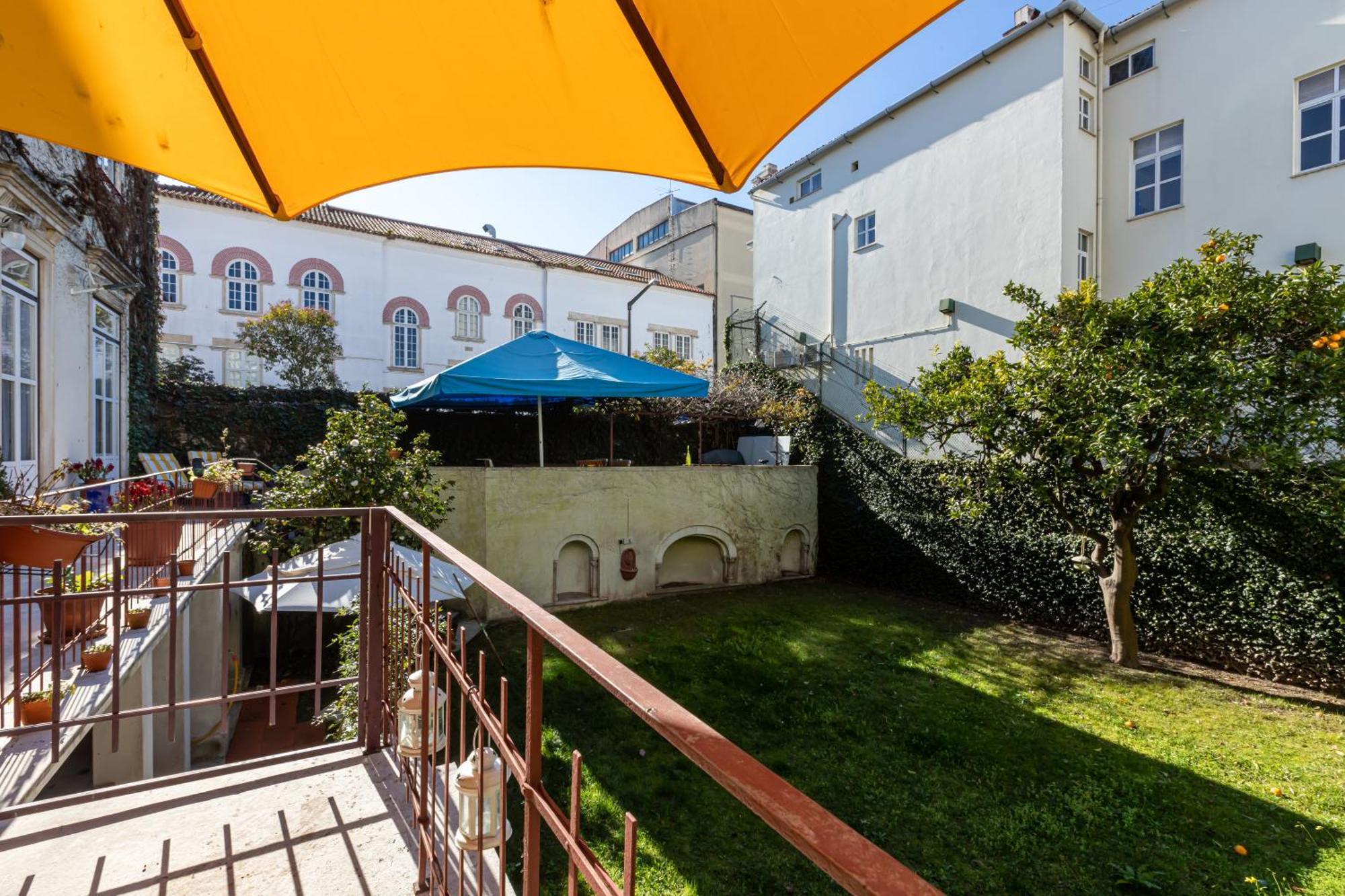 Sky Accommodations Coimbra Exterior photo