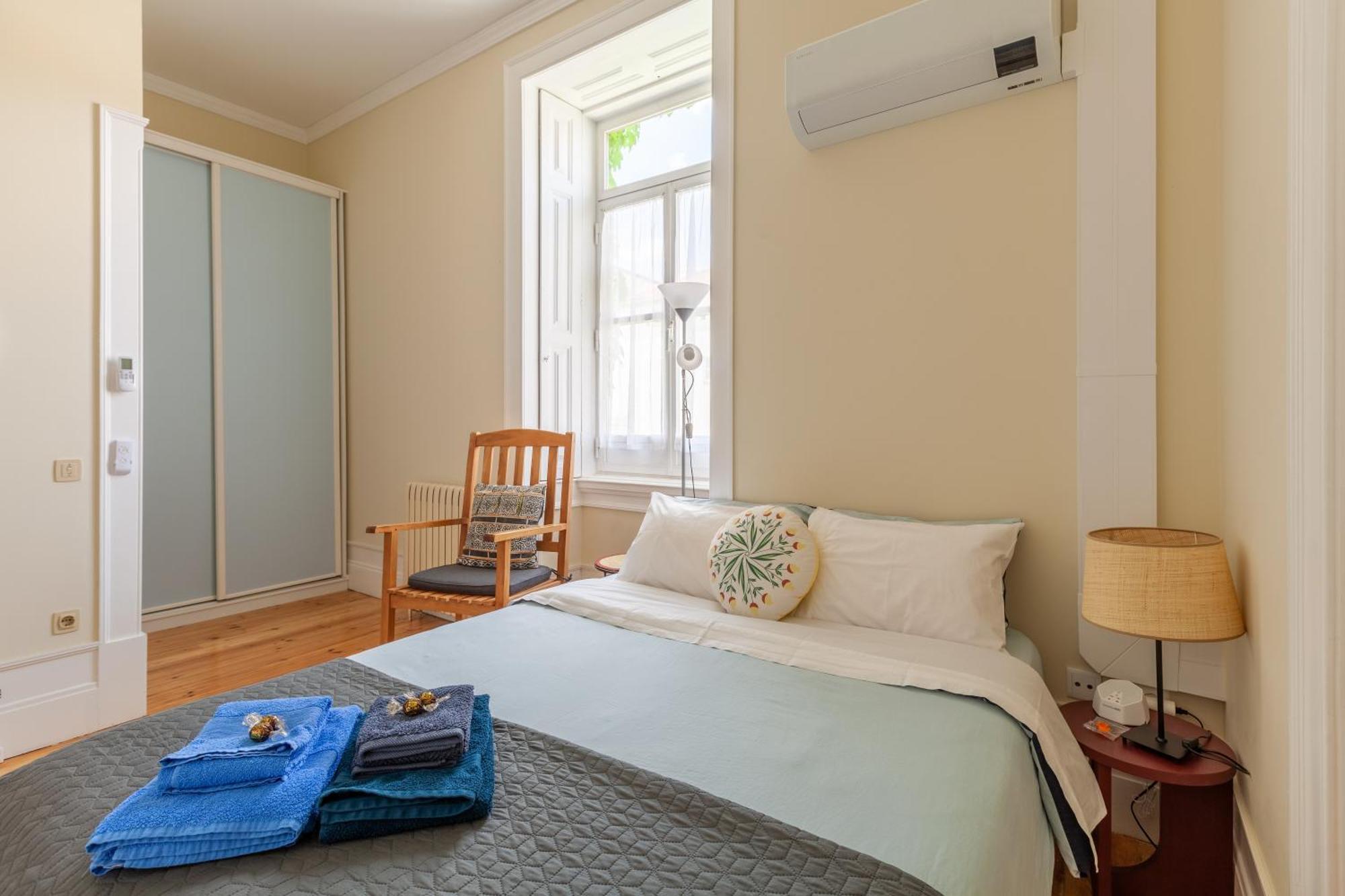 Sky Accommodations Coimbra Exterior photo