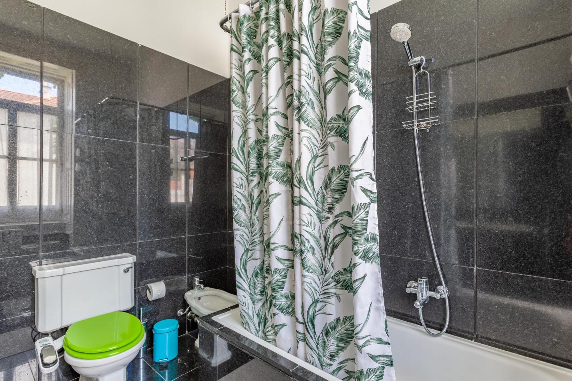Sky Accommodations Coimbra Exterior photo